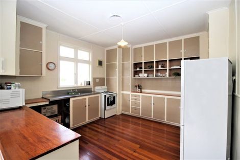Photo of property in 14 Atkinson Street, Woodville, 4920