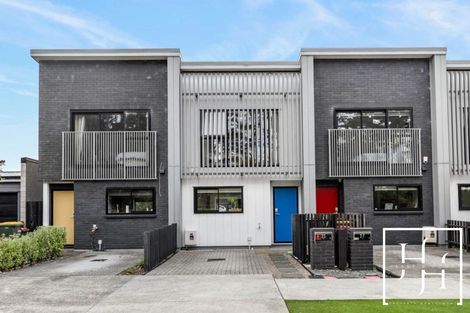 Photo of property in 25 Konoba Avenue, Kumeu, 0810