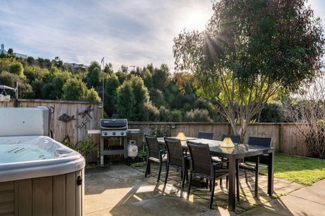 Photo of property in 38 Pakanga Grove, Pyes Pa, Tauranga, 3112