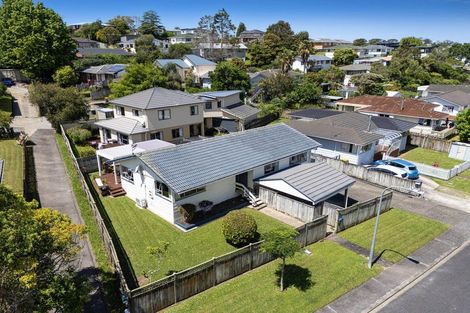 Photo of property in 1/63 Salamanca Road, Sunnynook, Auckland, 0620