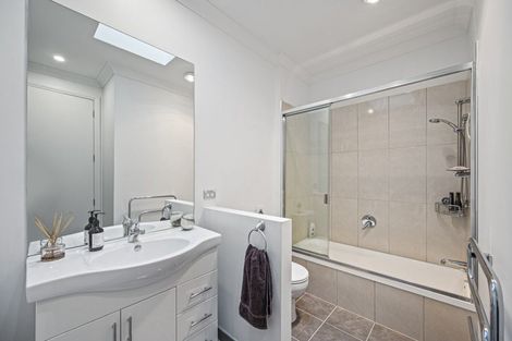 Photo of property in 103 Northwood Avenue, Mahora, Hastings, 4120