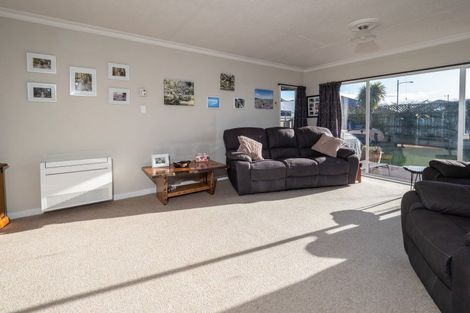 Photo of property in 21 Davidson Street, Allenton, Ashburton, 7700