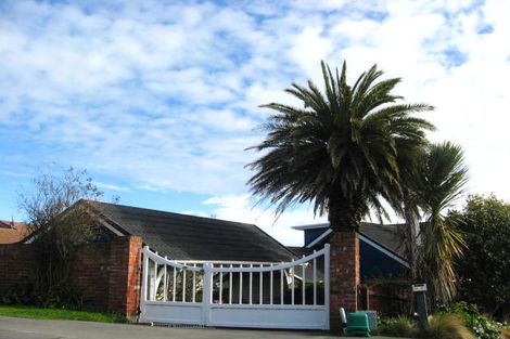 Photo of property in 16 Westenra Terrace, Cashmere, Christchurch, 8022