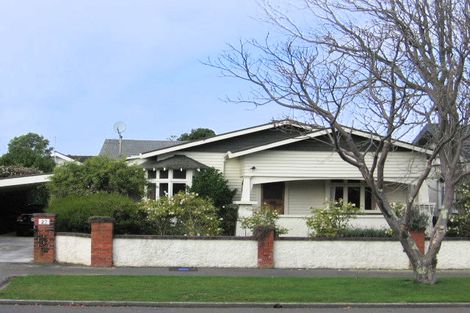 Photo of property in 22 Argyle Avenue, Takaro, Palmerston North, 4410