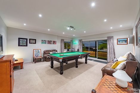 Photo of property in 34 Arahiwi Grove, Tirohanga, Lower Hutt, 5010