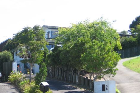 Photo of property in 2 Seaford Place, Murrays Bay, Auckland, 0630