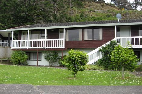 Photo of property in 1a Waiwera Place, Waiwera, Orewa, 0994