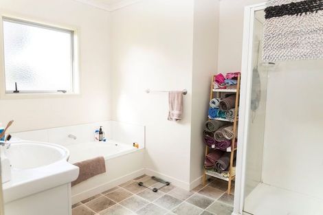 Photo of property in 11a Edinburgh Street, Dannevirke, 4930