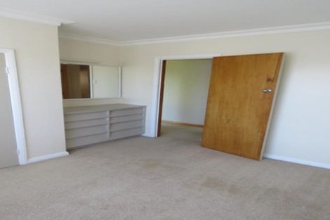 Photo of property in 2 Shortland Street, Lower Vogeltown, New Plymouth, 4310