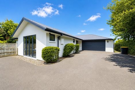 Photo of property in 52a Hounslow Street, Ilam, Christchurch, 8041