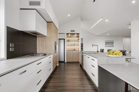 Photo of property in 1 Waimanu Lane, Bethlehem, Tauranga, 3110