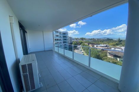 Photo of property in Cooks Apartments, Gg/24 James Cook Crescent, Remuera, Auckland, 1050