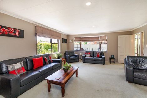 Photo of property in 8 Willowbank Crescent, Feilding, 4702