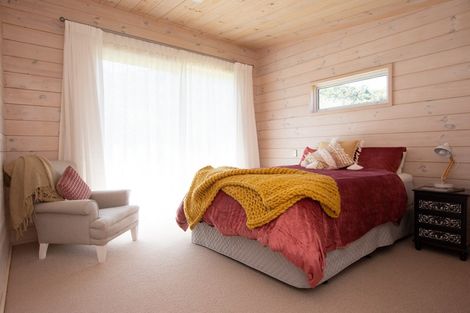 Photo of property in 22 Poriwira Drive, Kuratau, Turangi, 3381