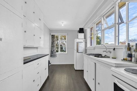Photo of property in 21 Ballantyne Avenue, Upper Riccarton, Christchurch, 8041
