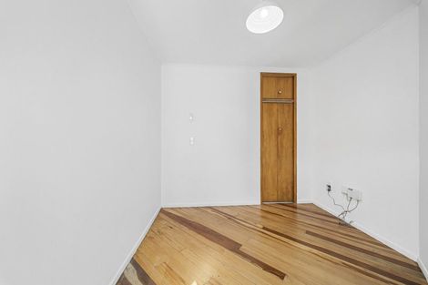 Photo of property in 2/184 Powderham Street, New Plymouth, 4310