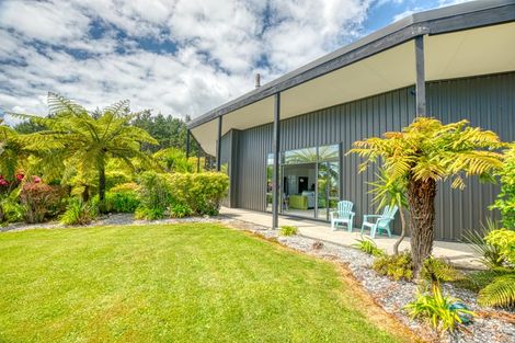 Photo of property in Infinity Eden Lodge, 15 Tasman View Road, Paroa, Greymouth, 7805