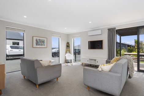 Photo of property in 3 Traverse Lane, Omokoroa, 3114