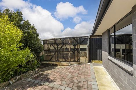 Photo of property in 1402 Devon Road, Brixton, Waitara, 4382