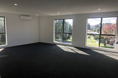 Photo of property in 13 Lendenfeld Drive, Papatoetoe, Auckland, 2025