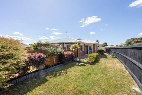 Photo of property in 50 Catalina Drive, Melville, Hamilton, 3206