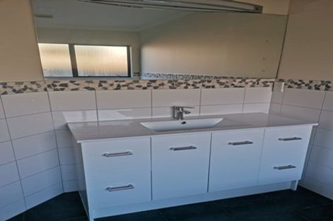 Photo of property in 9 Kingsgate Avenue, Havelock North, 4130