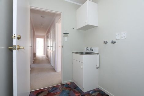 Photo of property in 1 Mcilwaine Place, Marton, 4710