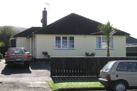 Photo of property in 37 Peck Street, Taita, Lower Hutt, 5011