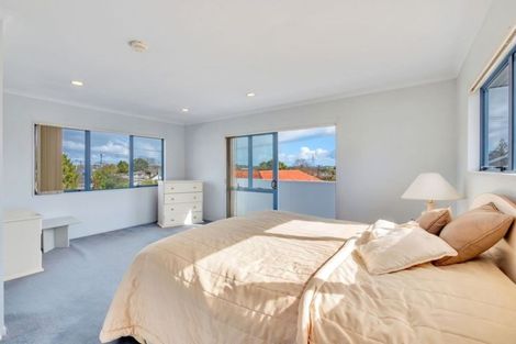 Photo of property in 33a Youngs Road, Papakura, 2110