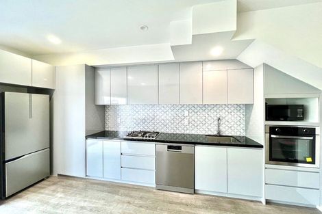 Photo of property in 5 Pasla Close, Papakura, 2110