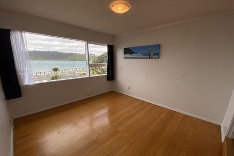 Photo of property in 214 Evans Bay Parade, Hataitai, Wellington, 6021