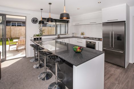 Photo of property in 130 Hillpark Drive, Pokeno, 2402