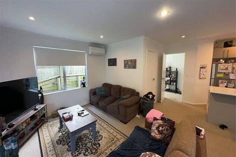 Photo of property in 29 Maylee Crescent, Gulf Harbour, Whangaparaoa, 0930