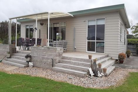 Photo of property in 220 Kerr Road, Parua Bay, Onerahi, 0192