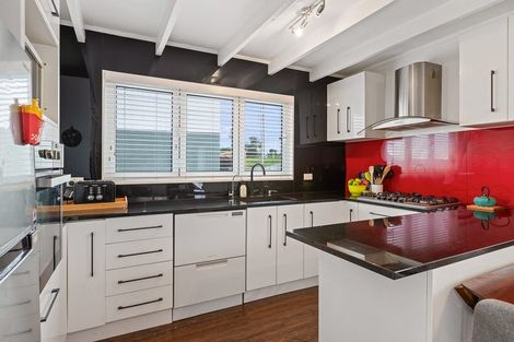 Photo of property in 392 Mahurangi East Road, Snells Beach, 0920