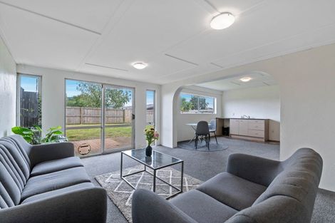Photo of property in 18 Luxor Place, Pomare, Rotorua, 3015