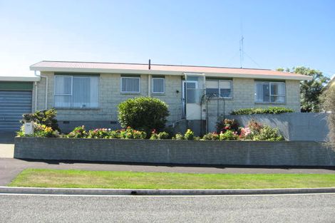 Photo of property in 24 Melton Street, Watlington, Timaru, 7910