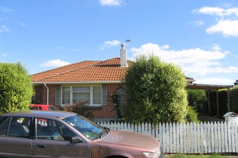 Photo of property in 2 Cole Grove, Wallaceville, Upper Hutt, 5018