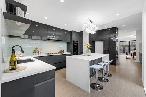 Photo of property in 12 Greenstead Close, Flat Bush, 2019