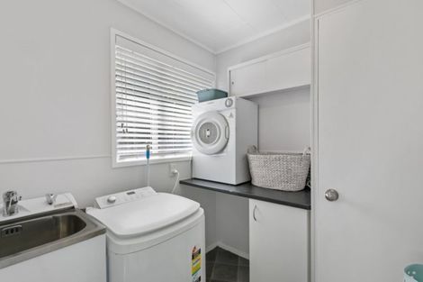 Photo of property in 52 Redcrest Avenue, Red Hill, Papakura, 2110