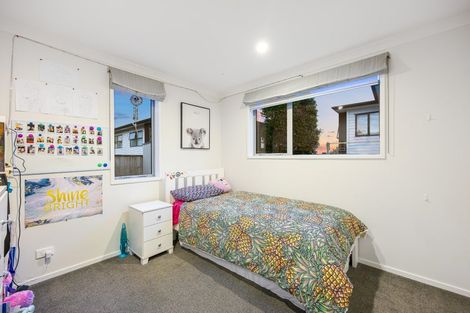 Photo of property in 3 Greenlink Rise, Long Bay, Auckland, 0630