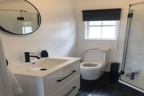 Photo of property in 2/51 The Boulevard, Sunnyhills, Auckland, 2010