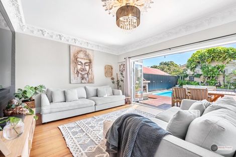 Photo of property in 113 Cuba Street, Petone, Lower Hutt, 5012