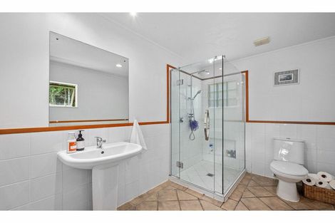 Photo of property in 29 Kate Sheppard Avenue, Torbay, Auckland, 0630