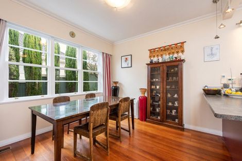 Photo of property in 17 Izard Road, Khandallah, Wellington, 6035