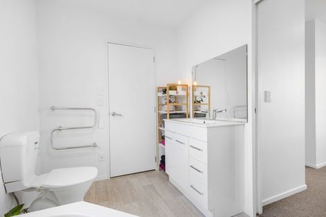 Photo of property in 24b Buccleugh Street, Phillipstown, Christchurch, 8011