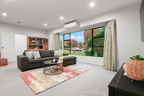 Photo of property in 5 Gwendoline Street, Glenholme, Rotorua, 3010