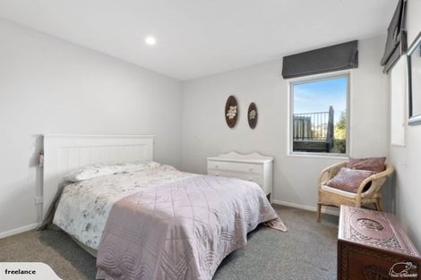 Photo of property in 5e Melia Place, Stanmore Bay, Whangaparaoa, 0932