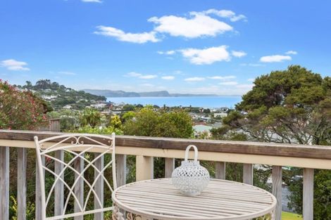 Photo of property in 35 Brightside Road, Stanmore Bay, Whangaparaoa, 0932