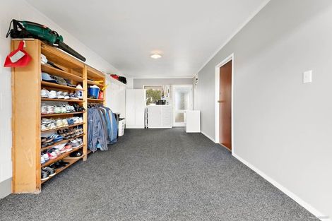 Photo of property in 7a Butley Drive, Farm Cove, Auckland, 2012